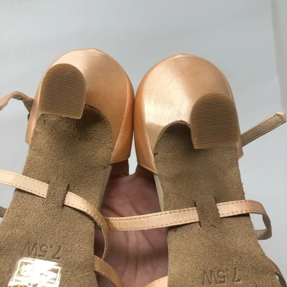Capezio Social Dance Rosa Heels Size 7.5 - Picture 7 of 7